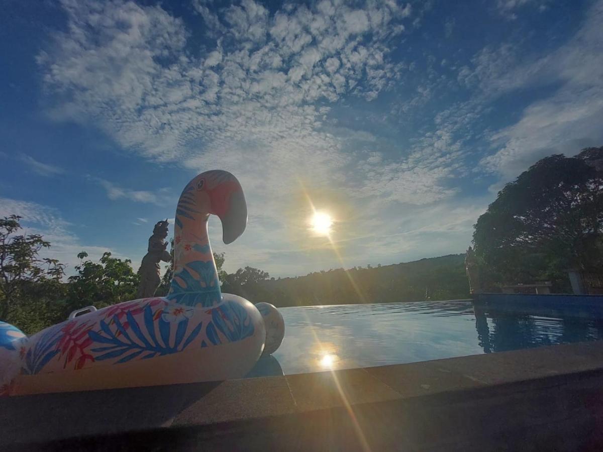 Innora Jungle Resort And Spa Batununggul Extérieur photo